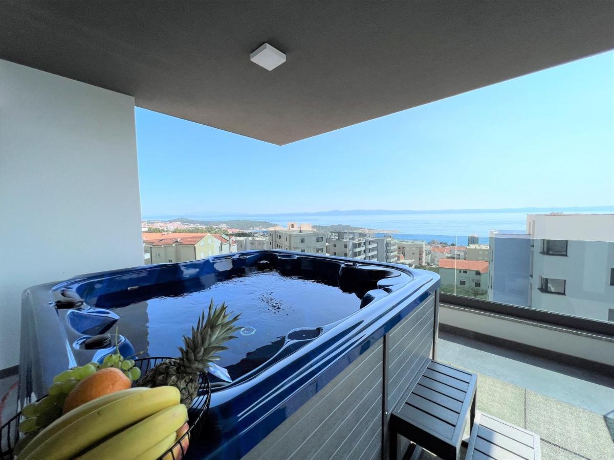 Lux Penthouse Panoramic View With Jacuzzi Apartment Makarska Exterior photo